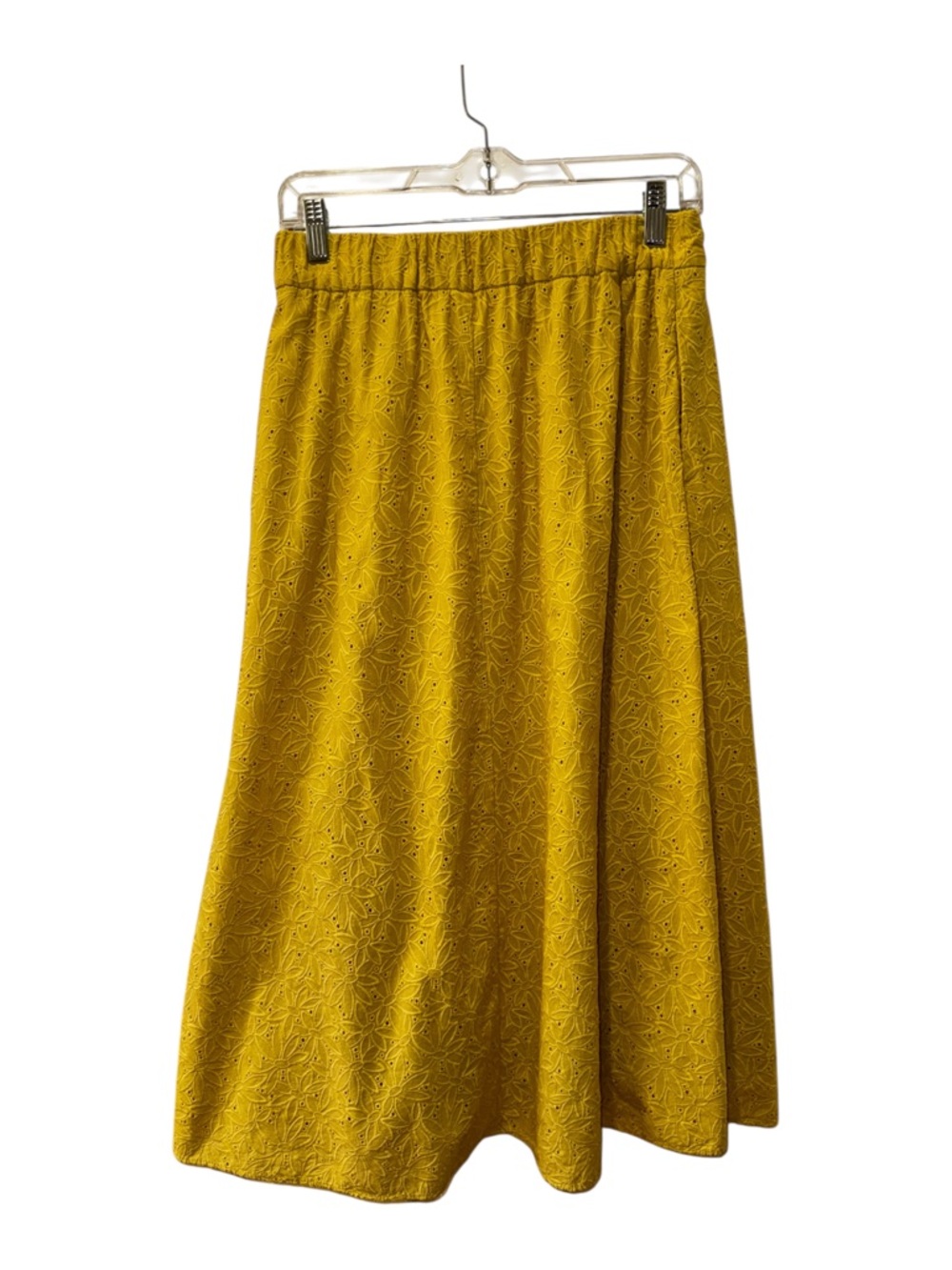 Madewell Yellow Eyelet Side Button Midi Skirt in Dream-On Daisy - Picture 5 of 12